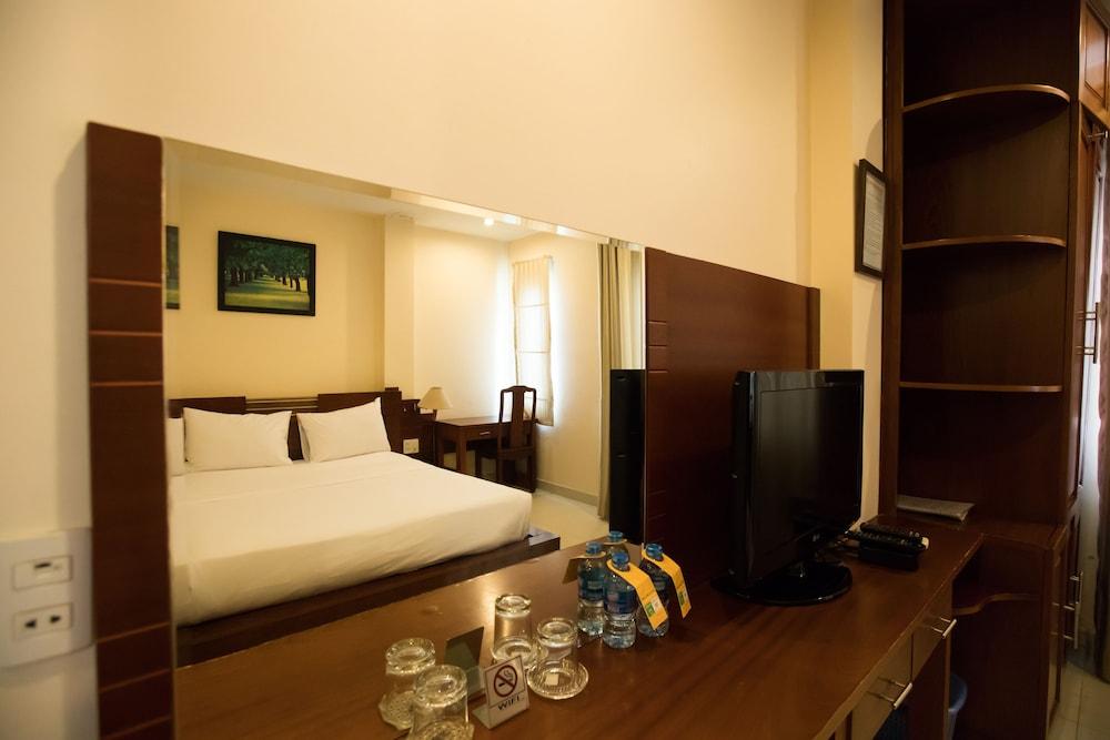 Ipeace Hotel - Bui Vien Walking Street Ho Si Minh-város Kültér fotó