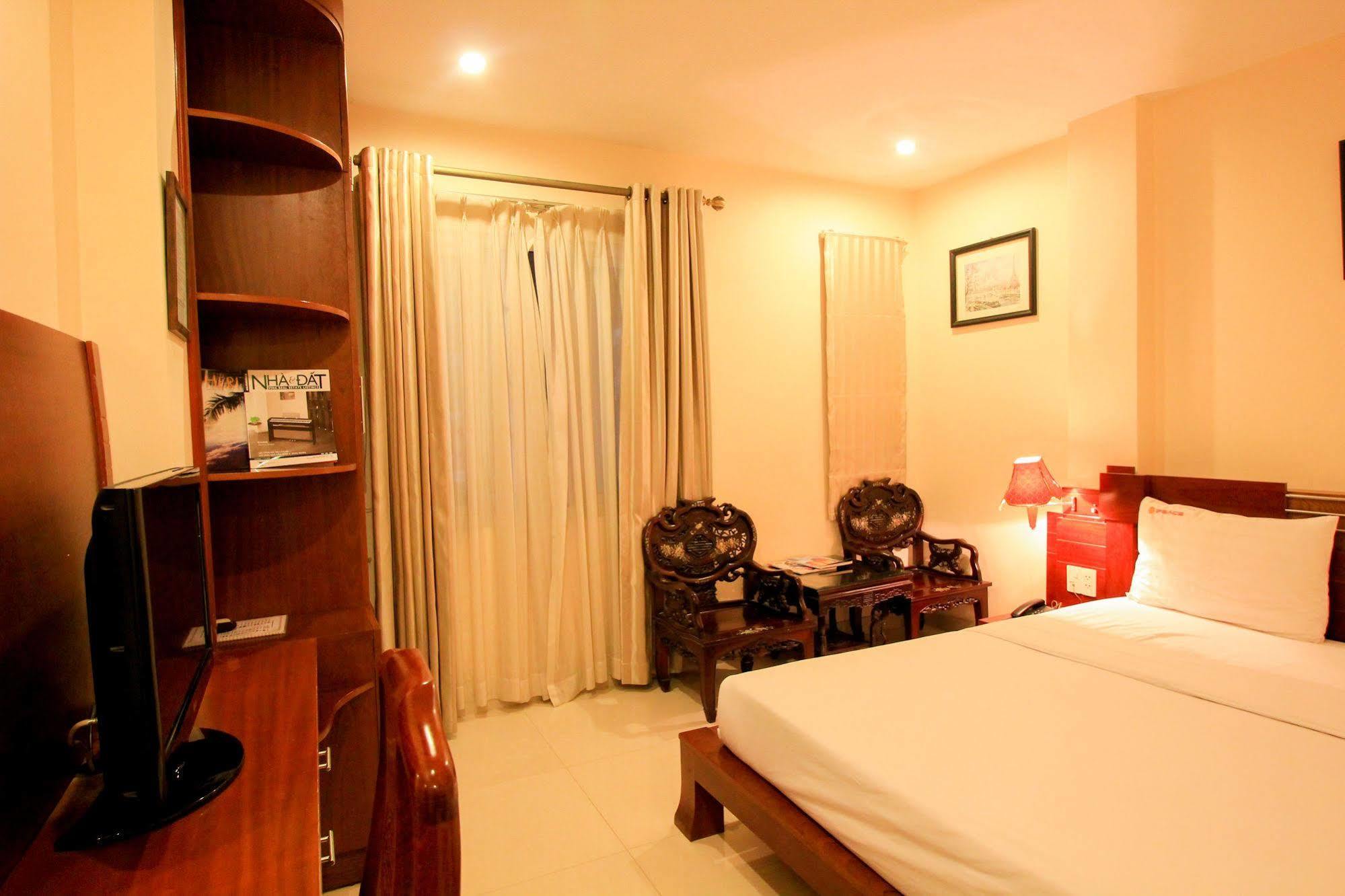 Ipeace Hotel - Bui Vien Walking Street Ho Si Minh-város Kültér fotó