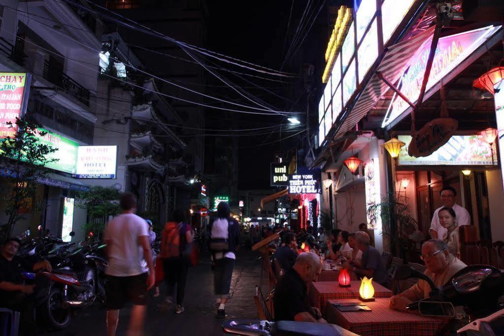 Ipeace Hotel - Bui Vien Walking Street Ho Si Minh-város Kültér fotó